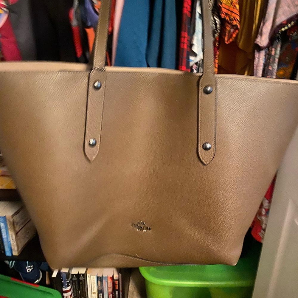 Coach tote